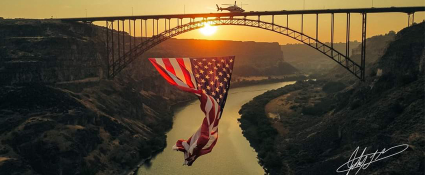 Stunning photo captures Air St. Luke s Perrine Bridge Old Glory